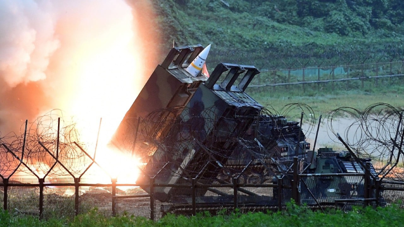 Zwei russische Flugzeuge wurden zerstört, Zelensky in Kupjansk und das Tod des russischen Piloten, der die Mi-8 an die Ukraine übergeben hat: Hauptnachrichten vom 19. Februar“ /></p>
<p id=