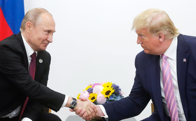 Trump braucht ein Interview mit Putin und Carlson: Piontkovsky nennt den Grund