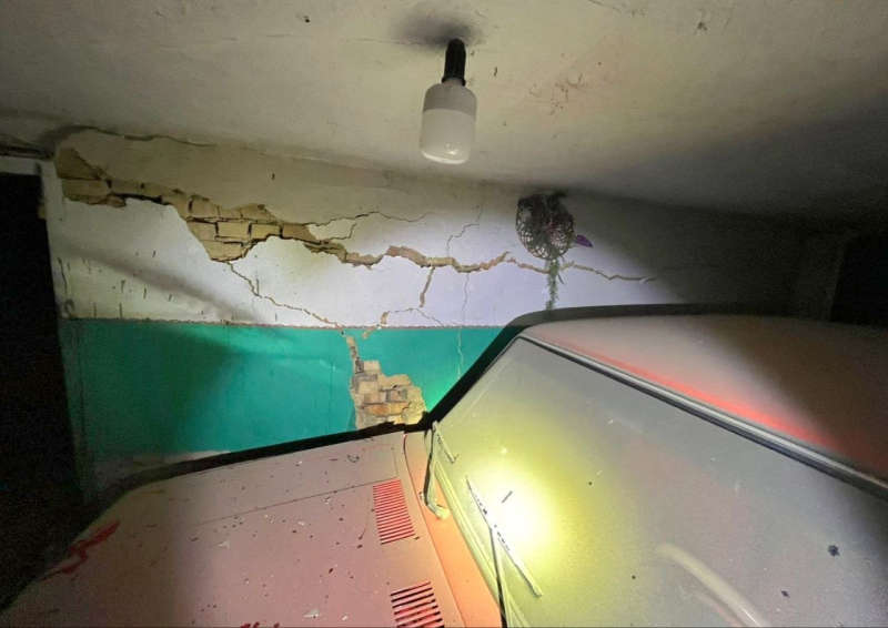 Explosionsserie in Krivoy Rog: 2 Shaheds wurden abgeschossen, Trümmer fielen auf ein fünfstöckiges Gebäude Krivoy Rog: 2 Shaheds wurden abgeschossen, Trümmer fielen auf ein fünfstöckiges Gebäude“ />< /p></p>
<p><img decoding=