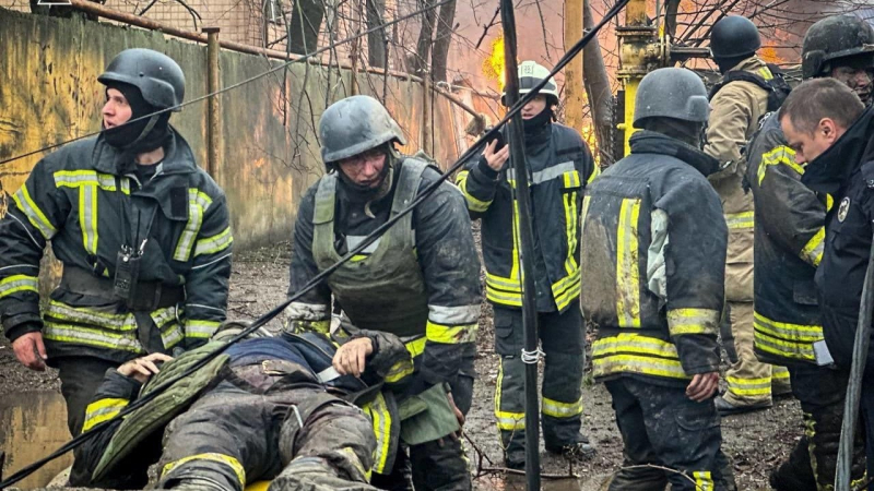 Streik in Odessa, Explosionen in einer Raffinerie und ein Sondereinsatz von Freiwilligen in der Russischen Föderation: die wichtigsten Nachrichten der Woche