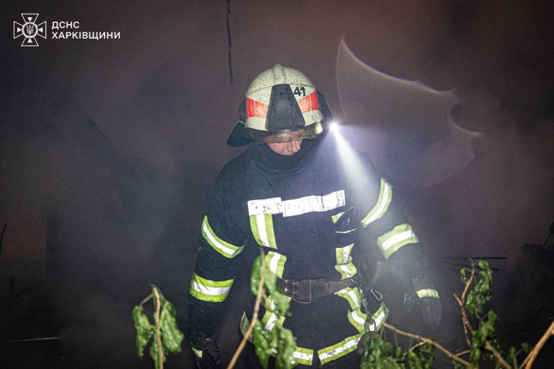 Explosionen in Charkow in der Nacht des 23. März: Ein junger Mann, Retter und ein Polizist wurden verletzt