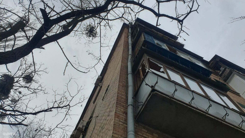 Explosionen in Kiew am 25. März: Fotos und Videos nach einer ballistischen Explosion Streik in der Hauptstadt“/></p>
<p>Foto: Kostyantin Melnikov</p>
<p><img decoding=