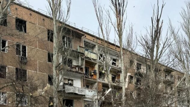 Russische Truppen treffen Kurachowo mit einer Luftbombe: 16 Menschen wurden verletzt