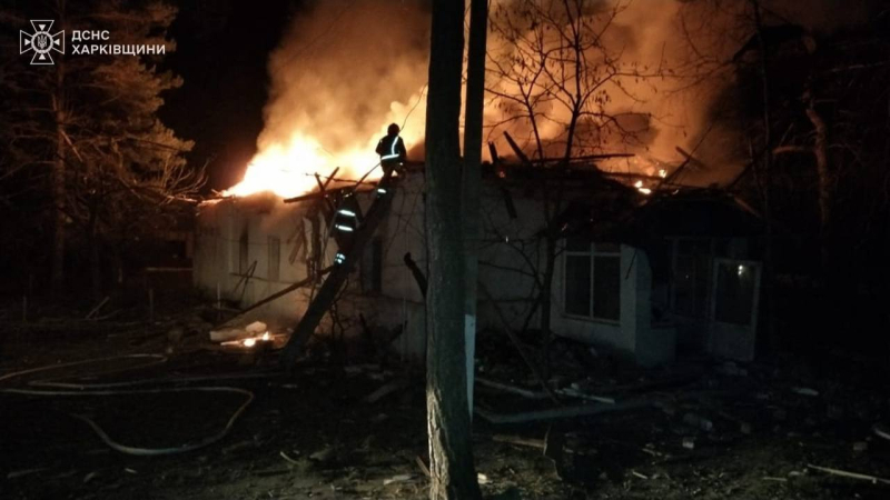 In der Nacht schlugen russische Drohnen in der Region Charkow das Übungsgelände des staatlichen Rettungsdienstes ein