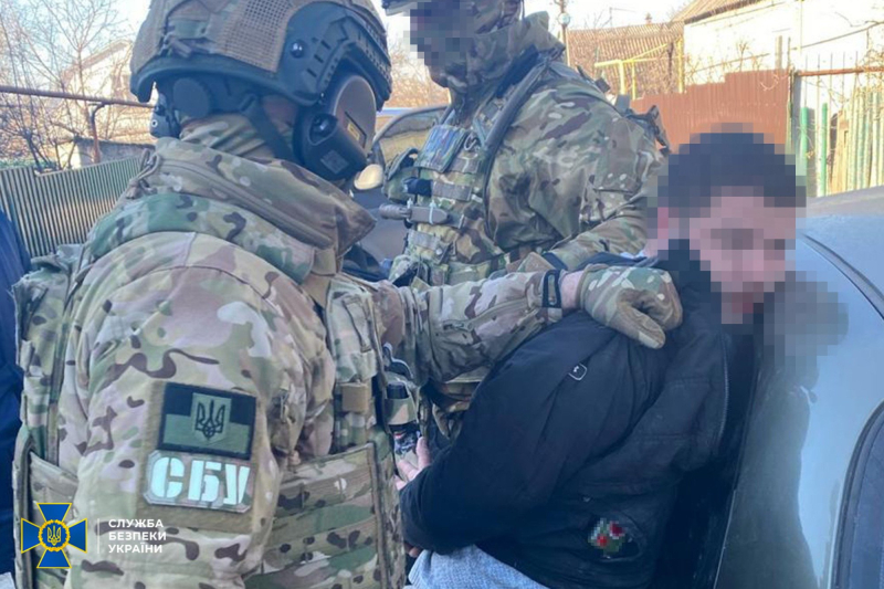 Vorbereitung eines Terroranschlags in einem Postamt: In Saporoschje wurde der SBU festgenommen ein GRU-Agent“ /></p>
<p><img decoding=