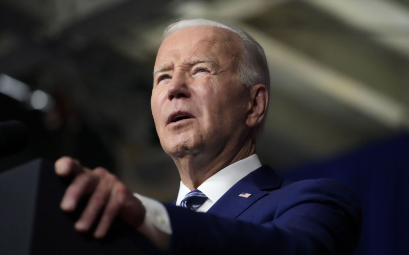 Biden unterzeichnete das US-Haushaltsgesetz und rief die Hilfe für die Ukraine zurück