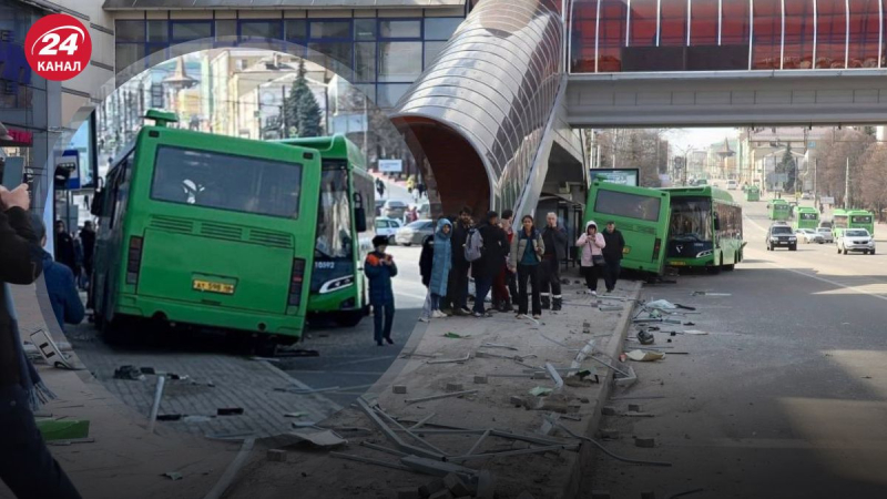 Im Zentrum von Kursk rammte ein Bus mehrere Autos, es kam zu einer Explosion: viele wurden verletzt