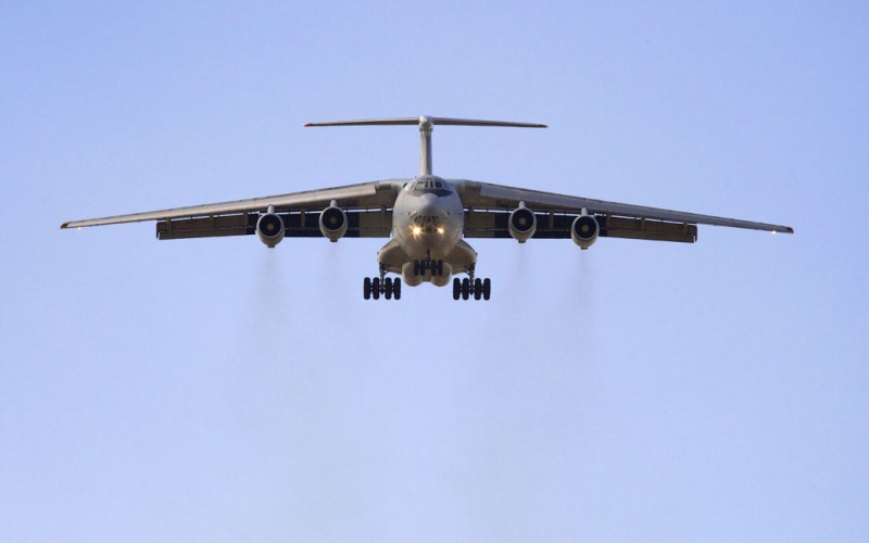 Britischer Geheimdienst bewertet Angriff auf russisches A-50-Flugzeug in Taganrog