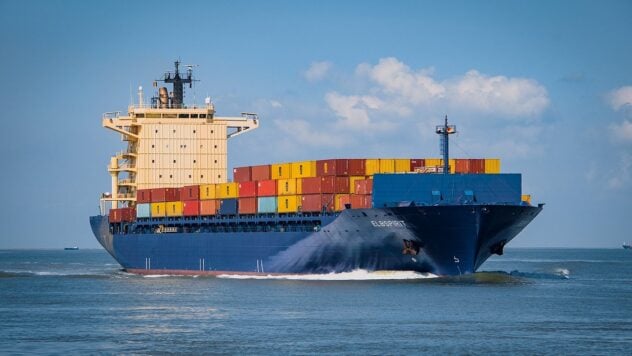 Das erste Containerschiff seit Kriegsbeginn lief in einen der Häfen des Großraums Odessa ein