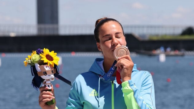 Analysten haben die Prognose für den Medaillenstand der Olympischen Spiele aktualisiert: 5 Auszeichnungen wurden „vergeben“. weg“ von der Ukraine“ />< /p> </p>
<p>Es wird erwartet, dass die Ukraine bei den Olympischen Sommerspielen 2024 in Paris 13 Medaillen unterschiedlicher Wertung gewinnen wird.</p>
<p>Dies ist die Meinung der Gracenote-Analysten, die eine veröffentlicht haben aktualisierte Prognose der Medaillenstände 100 Tage vor Beginn der Spiele.</p >
<p>Die Prognose von Gracenote basiert auf den Leistungen der Länder bei den vorherigen Olympischen Spielen, den jüngsten Meisterschaften und Weltmeisterschaften. Der virtuelle Tisch berücksichtigt nicht die potenziellen Vorteile einer „neutralen“ Variante. Russen und Weißrussen.</p>
<p>Jetzt beobachten </p>
<h2>Wie viele Medaillen werden für die Ukraine bei den Olympischen Spielen 2024 prognostiziert</h2>
<p>Der Prognose zufolge wird <strong>die Ukraine 13 Medaillen erhalten</strong> Drei sind Gold-, zwei Silber- und acht Bronzeauszeichnungen.</p>
<p><img decoding=