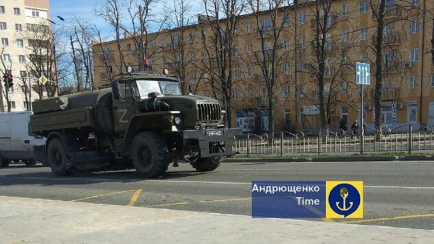 Zwei Tage hintereinander. Bewegungen der Ausrüstung der Besatzer werden in Mariupol aufgezeichnet