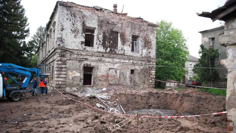 Explosionen in Charkow am 27. April: Alles, was über den Angriff auf das Gelände einer psychiatrischen Klinik bekannt ist