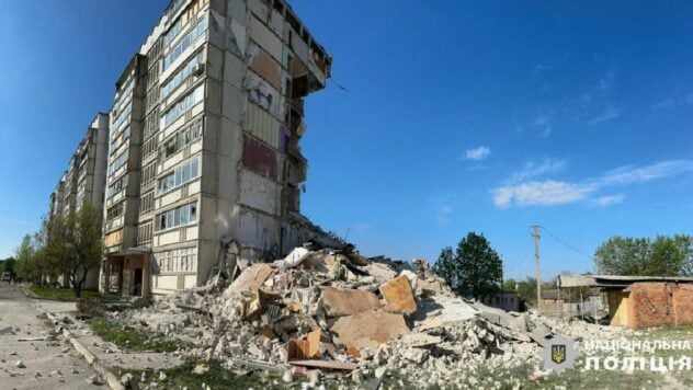 Die Russische Föderation hat ein 9-stöckiges Gebäude in Woltschansk getroffen: Es gibt Tote und Verwundete