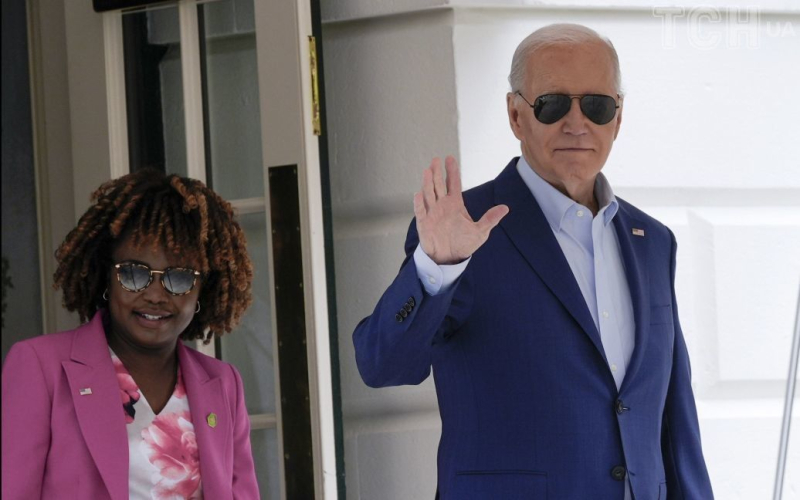 Biden sagte: wann die USA Waffen in die Ukraine schicken werden“ /></p>
<p><strong>Waffen aus den USA werden bald in der Ukraine eintreffen.</strong></p>
<p>Präsident der <strong> Vereinigte Staaten</strong> Joe Biden sagte, dass die kürzlich angekündigte Militärhilfe für die Ukraine diese Woche verschickt werde.</p>
<p>Dies gab er auf seiner Seite im sozialen Netzwerk<strong>X bekannt</strong> stark></p>
<p> < p>Der US-Präsident sagte, er habe das Finanzierungsgesetz für die Ukraine am 24. April erhalten und es am selben Tag unterzeichnet.</p>
<p>„Wir schicken diese Woche Waffen und Ausrüstung in die Ukraine, während sie verteidigt.“ gegen russische Angriffe.“ , heißt es in der Nachricht.</p>
<p>Wir erinnern uns, dass zuvor berichtet wurde, dass<strong>die Vereinigten Staaten hoffen, dass die Lieferung von ATACMS-Raketen an die Ukraine die Meinung Berlins über die Taurus ändern wird</strong> >.</p>
<p>Darüber hinaus haben wir zuvor darüber berichtet, dass<strong>das Pentagon erklärt hat, dass es in ständigem Kontakt mit der Ukraine bezüglich des Waffenbedarfs steht</strong>.</p>
<h4>Verwandte Themen: </h4>
<p>Weitere Neuigkeiten</p>
<!-- relpost-thumb-wrapper --><div class=