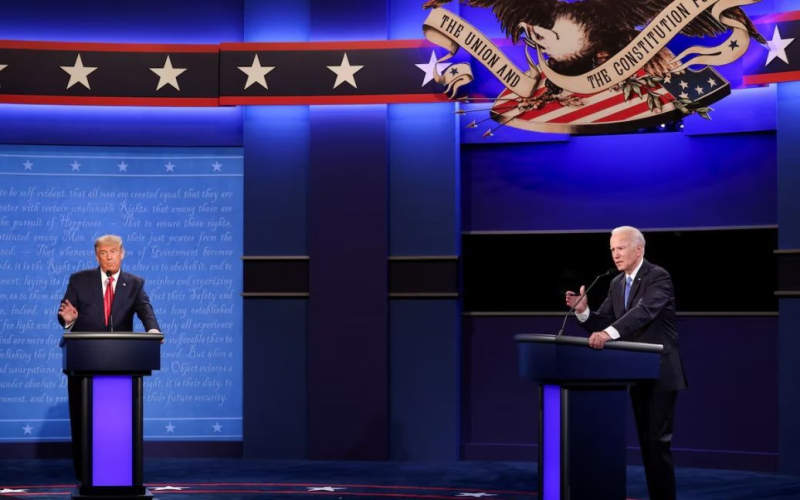 Biden sagte, dass er an der Debatte mit Trump teilnehmen würde. /></p>
<p><strong>Trump wiederum sagte, er glaube nicht, dass Biden für die Debatte bereit sei.</strong></p>
<p>Der Präsident der Vereinigten Staaten <strong>Joe Biden</strong> sagte, er beabsichtige, an Debatten mit dem ehemaligen Chef des Weißen Hauses <strong>Donald Trump</strong> teilzunehmen.</p>
<p>Dies wird von <strong>Reuters</strong> berichtet.</p>
<p>Der US-Präsident sagte, er beabsichtige, an der Debatte teilzunehmen, wisse aber nicht, wann sie stattfinden werde.</p>
<p>“Ja „Ich weiß nicht, wann ich mit ihm reden kann“, antwortete Biden auf die Frage.</p>
<p>Im Gegenzug sagte Donald Trump, dass er gerne eine Debatte vor Gericht führen würde aus New York, wo der Fall gegen ihn verhandelt wird.</p>
<p>Er fügte außerdem hinzu, dass er nicht an Bidens Bereitschaft glaubt, sich an der Debatte zu beteiligen.</p>
<p>Erinnern Sie sich daran, dass dies bereits früher der Fall war berichtete, dass der <strong>Anführer der Republikaner im Senat Trump und Carlson vorwarf, die Hilfe für die Ukraine zu verzögern</strong>.</p>
<p> < p>Darüber hinaus haben wir zuvor berichtet, dass <strong>Biden sagte, als die Vereinigten Staaten wird Waffen in die Ukraine schicken</strong>.</p>
<h4>Ähnliche Themen:</h4>
<p>Weitere Nachrichten</p>
<!-- relpost-thumb-wrapper --><div class=