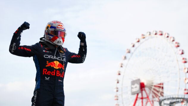 Verstappen gewann den Großen Preis von Japan, der wegen eines Unfalls eine halbe Stunde unterbrochen war