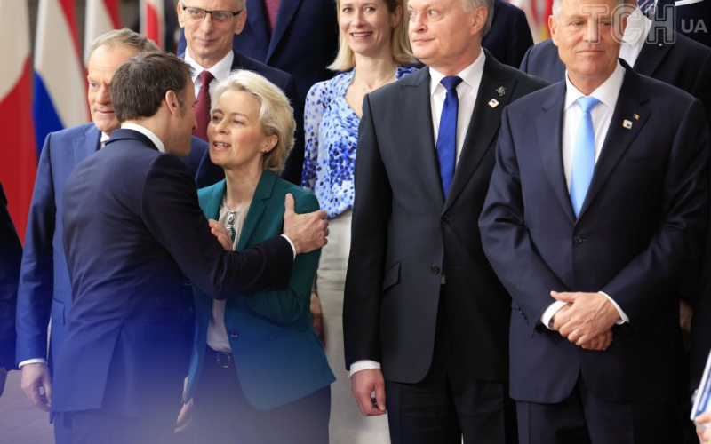 Macron sucht einen Ersatz für von der Leyen als Chefin der Europäischen Kommission – Bloomberg