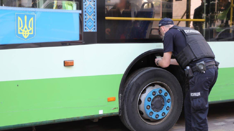 Verkehrsunfall in Tscherkassy: Ein Feuerwehrauto fuhr hinein Ein Trolleybus, ein Kind war unter den Opfern“ /></p>
<p>Nationalpolizei der Region Tscherkassy</p>
<p><img decoding=