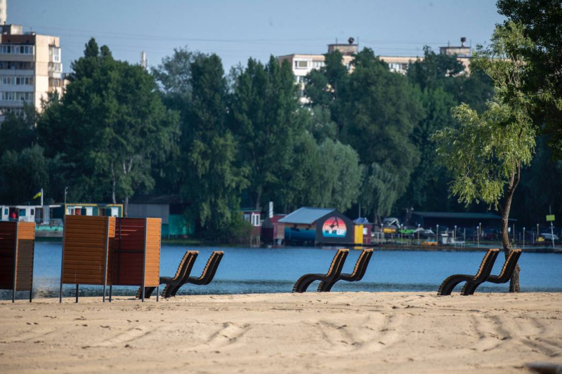 In Kiew wurde eine Fußgängerbrücke zur Obolonsky-Insel eröffnet