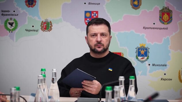 AFU übernahm die Kontrolle über das Grenzgebiet, in dem die Besatzer in – Zelensky eindrangen“ /></p >
<p>Den ukrainischen Streitkräften ist es gelungen, die Kampfkontrolle über das Grenzgebiet zu übernehmen, in das die russischen Besatzer einmarschierten.</p>
<p>Dies erklärte Präsident Wladimir Selenskyj nach den Ergebnissen des 821. Tages des umfassenden Kriegs gegen Russland Ukraine.</p>
<p> < p> </p>
<p>Aktuell ansehen </p>
<h2>Situation an der Grenze</h2>
<blockquote>
<p>— Hat ein Sicherheitstreffen in Charkow abgehalten — Berichte von Militär, Sonderdienstleitern, Regional- und Stadtbehörden. Jetzt ist es unseren Soldaten gelungen, die Kontrolle über das Grenzgebiet zu übernehmen, in das die russischen Invasoren eingedrungen sind. Und ich danke jeder Einheit, die die notwendigen Ergebnisse bei der Vernichtung des Besatzers liefert, — erklärte das Staatsoberhaupt.</p>
</blockquote>
<p>Zu ergänzen…</p>
</p></p>
<!-- relpost-thumb-wrapper --><div class=