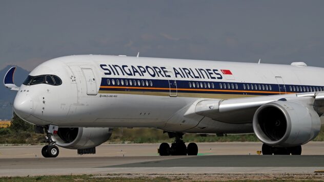 Tod auf einem Flug nach Singapur aufgrund von Turbulenzen: Was ist dieses Phänomen und wie kann man es vermeiden? 