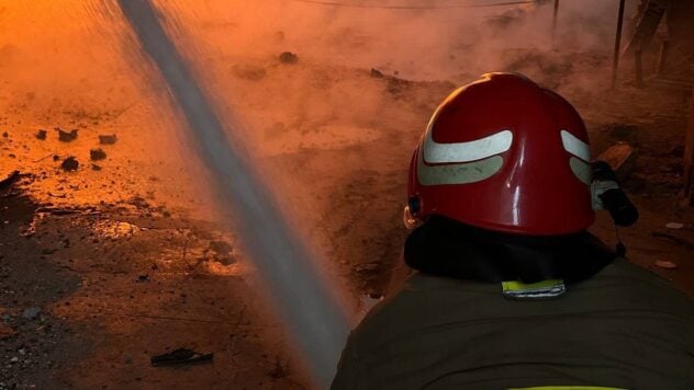 Explosionen in der Region Iwano-Frankiwsk: Es gab einen Treffer in einem Kraftwerk, es kam zu einem Brand 