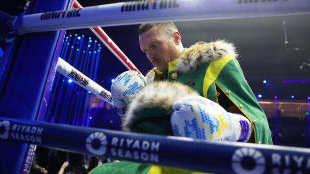 Alexander Usyk und Tyson Fury betraten den Ring