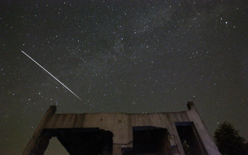 Ein heller Meteorit flog über Portugal