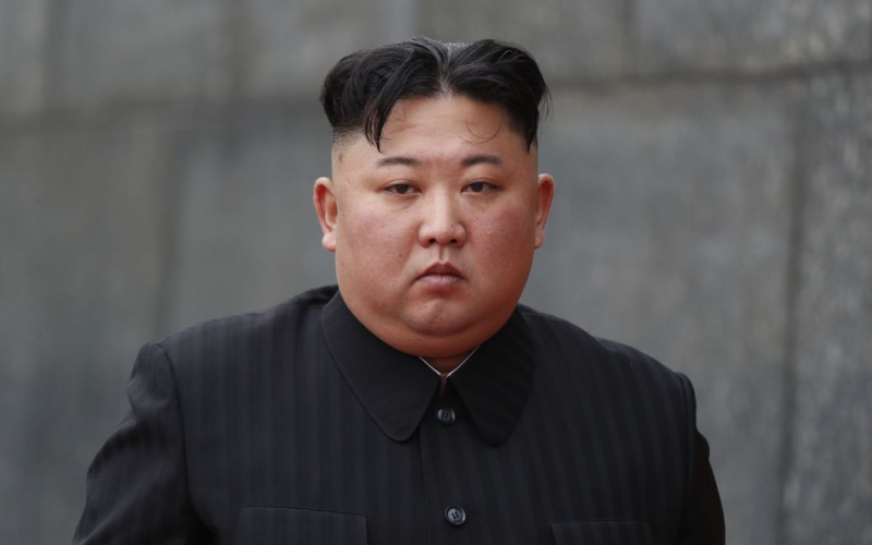 Telefonpolizei und Scheidungsverbot: Kim Jong-uns neue 'drakonische' Gesetze