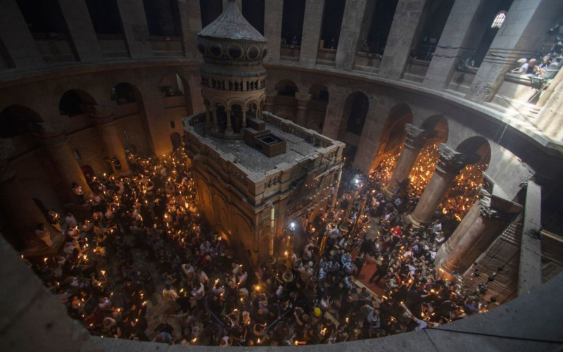 Das Heilige Feuer stieg in Jerusalem auf