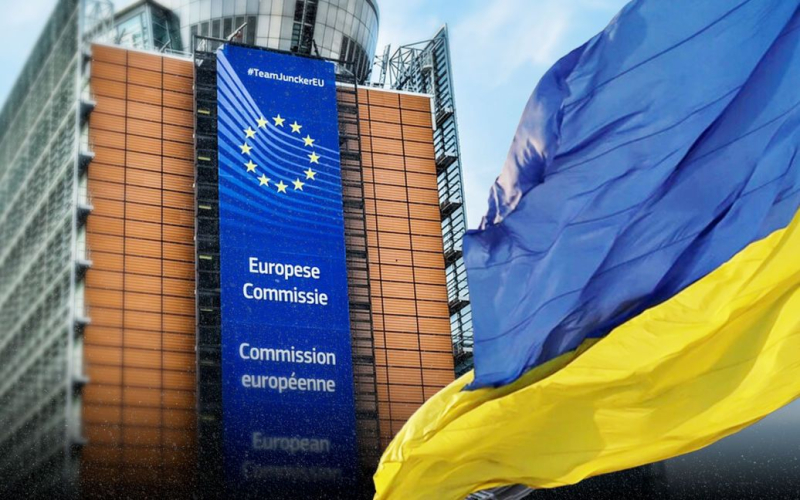 Eingefroren Russische Vermögenswerte: Wann werden sie zugunsten der Ukraine beschlagnahmt? /></p>
<p><strong>In Erwartung des Abschlusses des EU-Rats.</strong></p>
<p>Die Ständigen Vertreter der EU stimmten darüber ab 8. Mai befürwortet die Verwendung der Erlöse aus eingefrorenen russischen Vermögenswerten zur Unterstützung der Erneuerung der Ukraine und ihrer militärischen Verteidigung gegen die russische Aggression.</p>
<p>Die belgische EU-Ratspräsidentschaft berichtet dies im sozialen Netzwerk X .</p>
<p>„Die EU-Botschafter haben sich grundsätzlich auf Soforteinnahmen aus den eingefrorenen Vermögenswerten Russlands geeinigt. Die Mittel werden zur Unterstützung des Wiederaufbaus und der militärischen Verteidigung der Ukraine angesichts der russischen Aggression verwendet“, heißt es in der Erklärung sagt.</p>
<p>Der Sprecher der Europäischen Kommission, Christian Wiegand, sagte, wenn die EU-Mitgliedstaaten eine schnelle Einigung über Vorschläge der Europäischen Kommission und des Hohen Vertreters der EU über die Verwendung der Erlöse aus dem Staatsvermögen der russischen Zentralbank erzielen könnten In der EU eingefroren, kann die Ukraine die ersten Mittel aus diesen Erlösen bis zu 4 Jahre lang verwenden.</p>
<p>Seit Beginn der umfassenden Invasion der Russischen Föderation, der demokratischen Länder der Welt haben russische Finanzanlagen im Wert von mehr als 300 Milliarden Euro blockiert. Einigen Schätzungen zufolge befindet sich der Großteil dieser Vermögenswerte bei Finanzinstituten in den Ländern der Europäischen Union, insbesondere in Belgien.</p>
<p>Denken Sie daran, dass Euroclear nach offenen Informationen derzeit über Vermögenswerte in Höhe von 192 Milliarden Euro verfügt der russischen Zentralbank in ihrer Bilanz. Die EU sucht nach rechtlichen Mechanismen, um mit diesen blockierten Ressourcen sowie den darauf aufgelaufenen Zinsen, die sich in den letzten zwei Jahren auf 5 Milliarden Euro beliefen, weiter umzugehen.</p>
<h4>Verwandte Themen:</h4>
<p> Mehr Nachrichten</p>
<!-- relpost-thumb-wrapper --><div class=