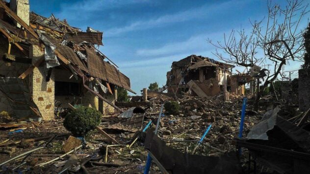 Explosionen in der Region Kiew: Dutzende beschädigte Häuser und zwei Todesopfer