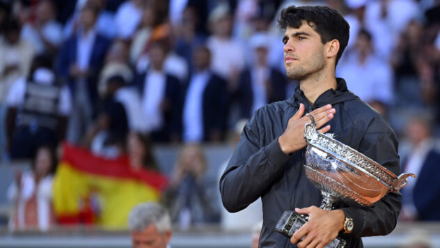 Alcaraz besiegte Zverev im vierstündigen Finale in Roland Garros