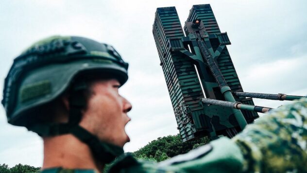 Inmitten der Bedrohung durch China wird Taiwan Militärübungen nahe am Kampfgeschehen abhalten