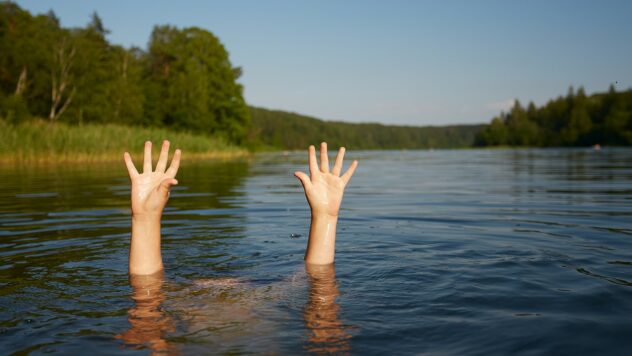 Zwei Teenager ertranken beim Schwimmen in der Region Khmelnytsky