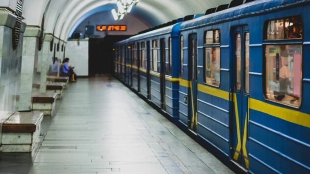 In Kiew fiel eine Frau unter eine U-Bahn