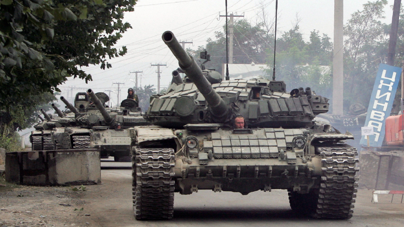 Sie greifen Häuser mit Drohnen an: Russen veranstalten Provokationen in Lisichansk