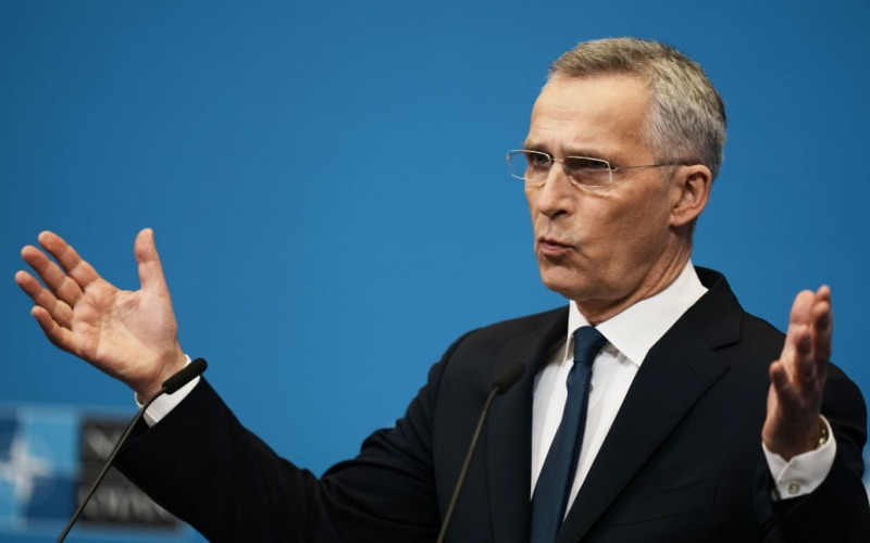 Stoltenberg gab eine Erklärung dazu ab &quot „Obligatorische Hilfe für die Ukraine“ /></p>
<p><strong>Der Generalsekretär der NATO wies auf die langfristige Unterstützung der Ukraine hin.</strong></p>
<p><strong>Mitglieder des Nordatlantischen Bündnisses</strong>haben dies noch getan Über die Aufnahmeverpflichtungen der jährlichen <strong>Finanzhilfe</strong> für die Ukraine konnte keine Einigung erzielt werden.</p>
<p>Dies erklärte NATO-Generalsekretär Jens Stoltenberg.</strong></p>
<p> Seiner Meinung nach gelten heute nicht nur kurzfristige, sondern auch langfristige Verpflichtungen.</p>
<p><em>„Darüber besteht noch kein Konsens, aber wir arbeiten daran und viele NATO-Mitglieder unterstützen uns.“ sagte der Generalsekretär heute.</p>
<p>Neulich forderte der NATO-Generalsekretär die Verbündeten auf, jährlich etwa 40 Milliarden Euro für Militärhilfe für die Ukraine bereitzustellen.</p>
<p><em> „Wir brauchen keine kurzfristigen Verpflichtungen, aber langfristige Verpflichtungen werden uns mehr Vorhersehbarkeit geben und ein Signal an Russland sein“, sagte er.</p>
<p>Zuvor Der NATO-Generalsekretär sagte, dass auf dem Gipfel in Washington Erklärungen zur <strong>Versorgung einer großen Anzahl von Waffen</strong> und Munition, Luftverteidigung und Artillerie abgegeben werden sollten.</p>
<h4>Ähnliche Themen:</h4>
<p>Weitere Neuigkeiten</p>
<!-- relpost-thumb-wrapper --><div class=