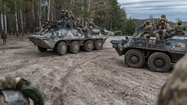 Tapfere Fallschirmjäger, die den Vormarsch der Russischen Föderation verhinderten: Geschichten von drei Helden der Ukraine