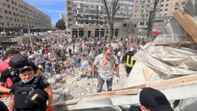 Explosionen in Kiew am 8. Juli: 27 Tote, Dutzende Verletzte und erhebliche Zerstörungen