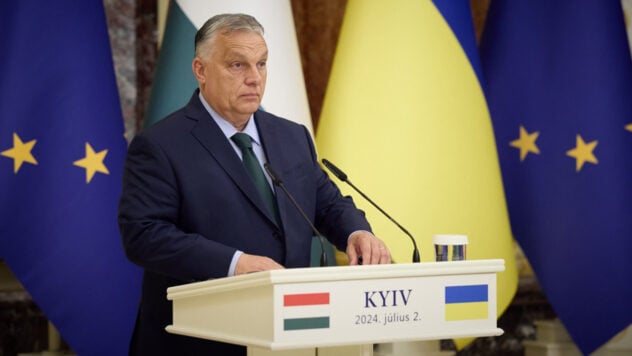 Orban stoppte die „Friedens“-Mission in der Ukraine: Ungarn lieferte Erklärungen gegenüber der EU“ /> </p>
<p>Ungarn schloss die Besuche von Premierminister Viktor Orban im Rahmen der sogenannten Friedensmission ab, die die Ukraine betraf.</p>
<h2>Orbans Besuche in der Ukraine und in Russland</h2>
<p >Der ungarische Minister für europäische Angelegenheiten, Janos Boca, stellte in einer an die EU-Länder gesendeten Mitteilung fest, dass das Land seine „Friedenssicherungsmaßnahmen“ eingestellt habe. Mission bezüglich der Ukraine.</p>
<p>Laut El Pais bezweifeln mehrere Diplomaten den Wahrheitsgehalt dieser Aussage. Ihrer Meinung nach kann der ungarische Premierminister Viktor Orban diese Mission wieder aufnehmen, wenn es für ihn von Vorteil ist.</p>
<p>Aktuell beobachten </p>
<p>Die Spannungen zwischen Ungarn und der Europäischen Union haben jedoch nach den Besuchen von Viktor Orban in Russland inzwischen zugenommen. Blockierung der Hilfe für die Ukraine und eines Treffens mit dem Diktator Wladimir Putin, dem chinesischen Staatschef Xi Jinping und dem US-Präsidentschaftskandidaten Donald Trump.</p>
<p>Die Besuche haben in der Europäischen Union Fragen aufgeworfen, die Budapest um eine Erklärung gebeten haben und boykottieren Von Ungarn organisierte Treffen, das im Rat der EU abstimmt.</p>
</p></p>
<!-- relpost-thumb-wrapper --><div class=