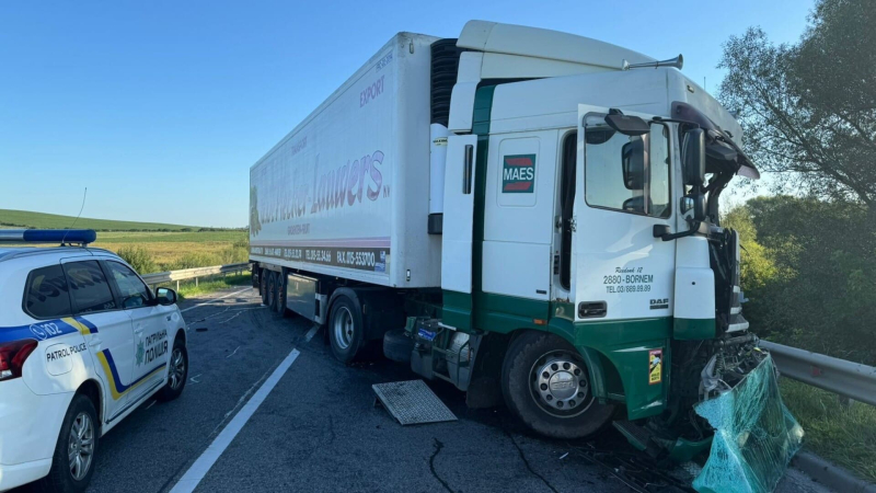 Auf der Autobahn Kiew - Chop in der Nähe von Lemberg ist der Verkehr vollständig blockiert: Neue Details sind aufgetaucht