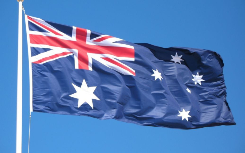 Australien hat veröffentlicht eine Briefmarke zur Unterstützung der Ukraine (Foto)“ /></p>
<p><strong>Sie wird in naher Zukunft in den Postämtern des Landes erhältlich sein.</strong></p>
<p> Australien hat eine Briefmarke zur Unterstützung der Ukraine herausgegeben. Es wurde von der ukrainischen Botschaft zusammen mit der australischen Seite entwickelt.</p>
<p>Das teilt das Außenministerium der Ukraine mit.</p>
<p><img decoding=