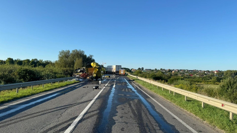 Auf der Autobahn Kiew - Chop in der Nähe von Lemberg wurde der Verkehr wieder aufgenommen