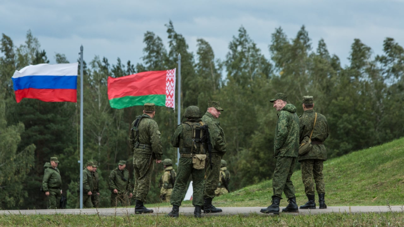 Mit Moskau spielen: Der Staatliche Grenzschutzdienst erklärte, warum Belarus die Lage an der Grenze eskaliert