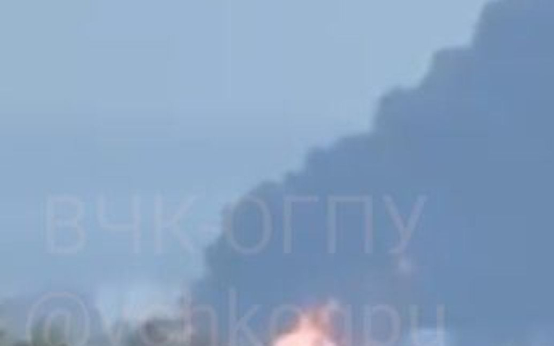 Port Kavkaz von Krasnodar Territorium besucht „Bavovna“ (Foto)“ /></p>
<p><strong>Rauch ist viele Kilometer weit sichtbar.</strong></p>
<p>Im russischen Hafen Kavkaz im Krasnodar-Territorium, Berichten zufolge hat eine Fähre Erdölprodukte für die Besatzer eingetroffen. Während es brennt.</p>
<p>Russische Propagandaöffentlichkeit berichtet darüber, schreibt der Journalist Denis Kazansky.</p>
<p><img decoding=