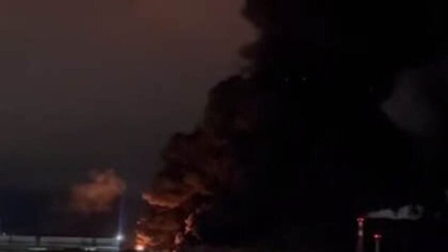 In Kaluga wurden ein Öldepot und eine Taifun-Anlage des militärisch-industriellen Komplexes angegriffen 