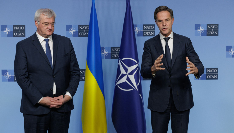 Der Generalsekretär der NATO schlug der Ukraine vor, jegliche Friedensverhandlungen mit Russland zu verschieben, – NYT