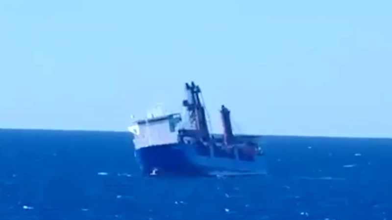 Russisches Schiff Ursa Major sank in der Nähe von Spanien: Die Marine sagte, es hätte es transportieren können