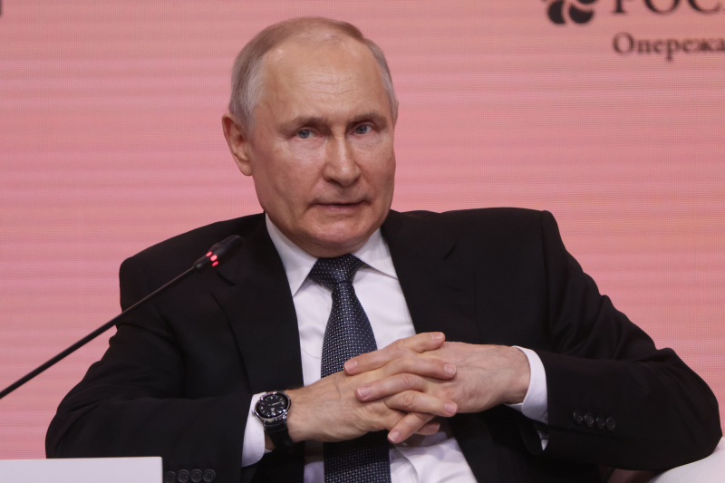 Putin spricht über die Stabilität der russischen Wirtschaft, ist aber tatsächlich besorgt: ISW erklärte, warum